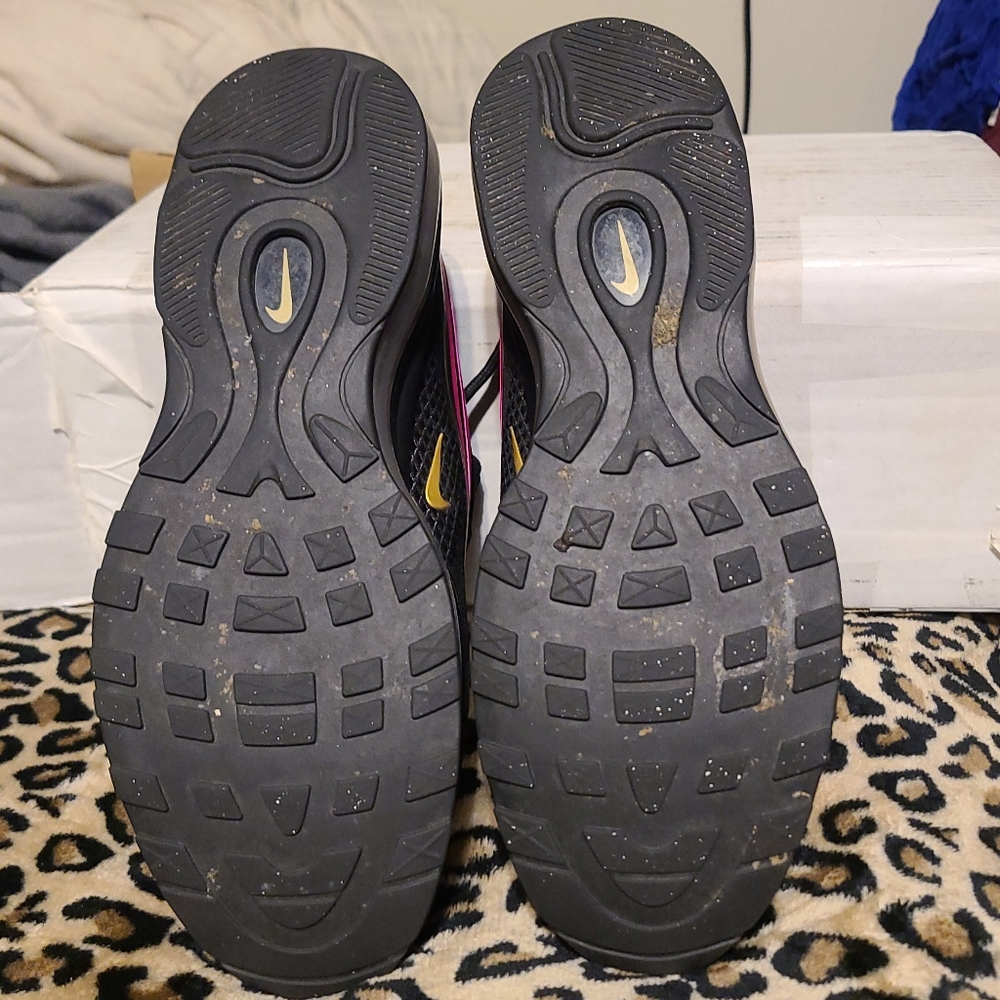Airmax - Picture 3 of 4